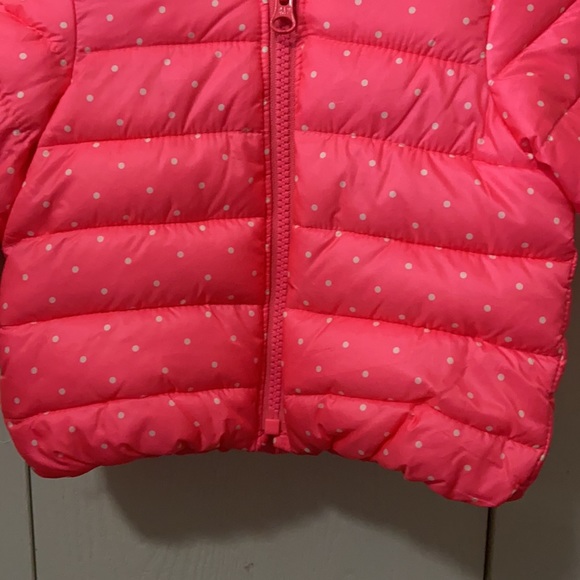 GAP Fluorescent Pink & White Spotted Puffer Coat - Picture 3 of 9